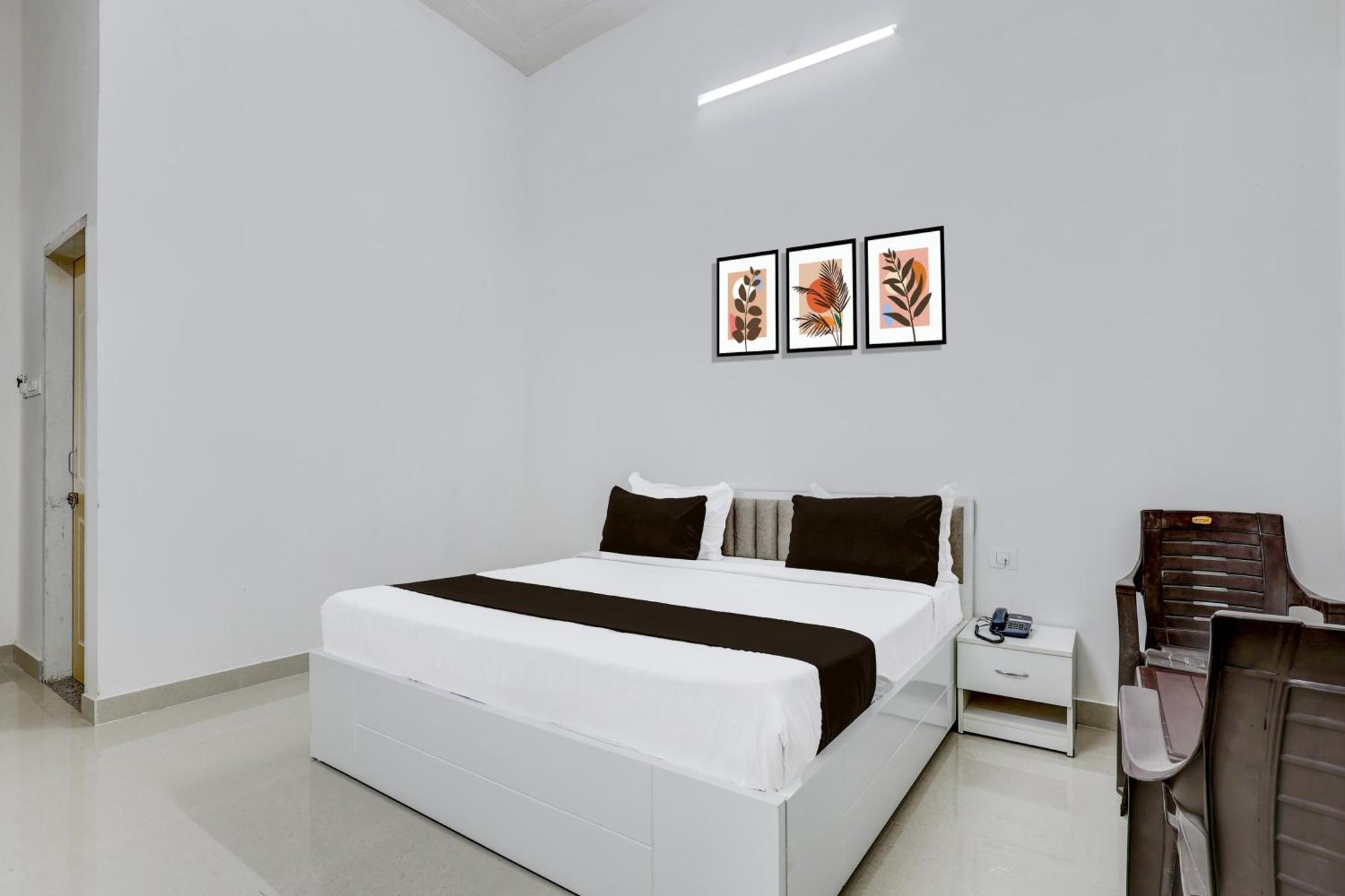 Hotel O Ks Residency Pataudi Kültér fotó