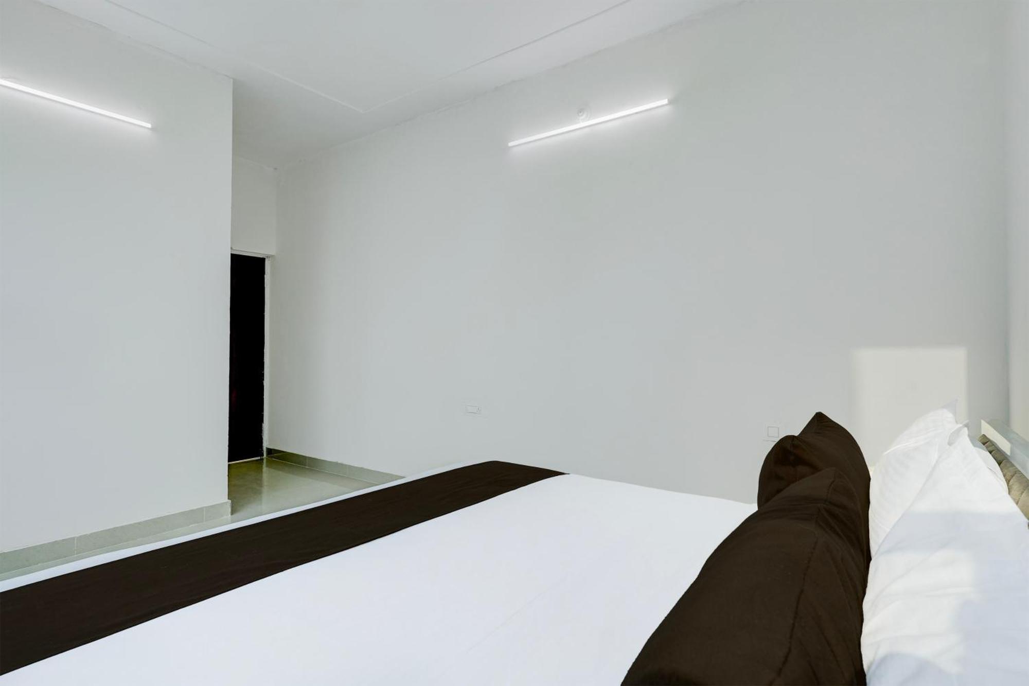 Hotel O Ks Residency Pataudi Kültér fotó